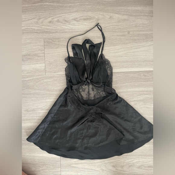 Victoria secret black bed time halter pajama babydoll tank top with lace - Picture 3 of 3